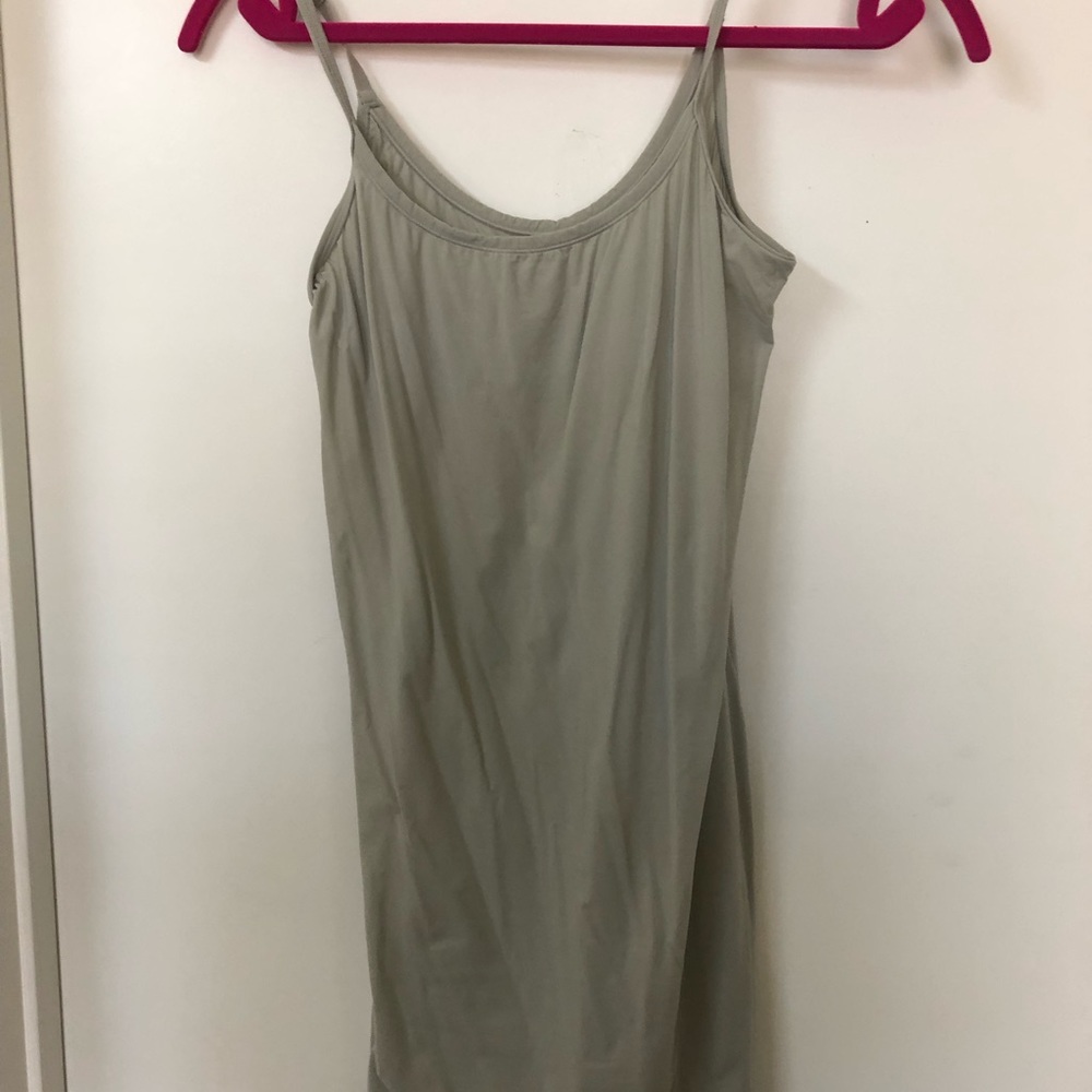 skims fits everybody short slip dress. Color no longer sold on website